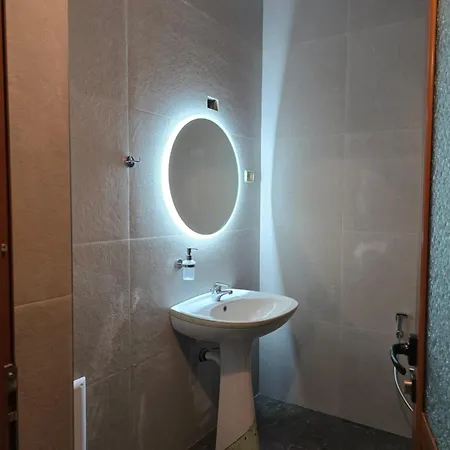 Cortina House Berat *