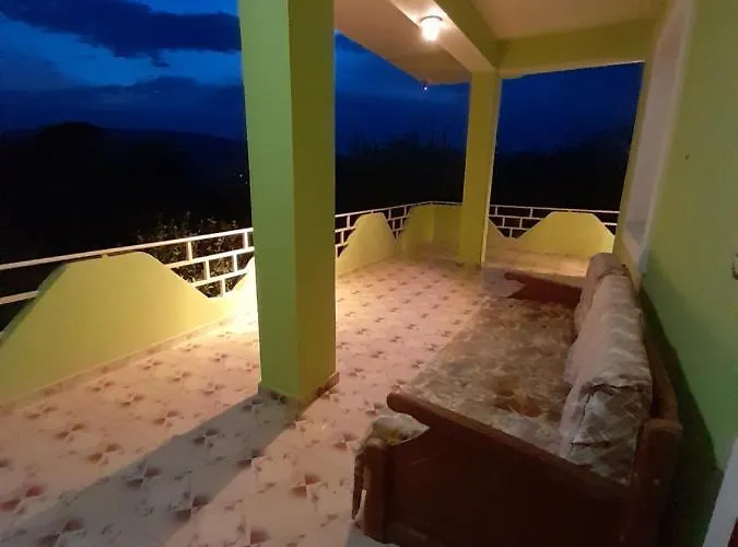 Cortina House Berat