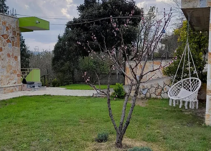 Cortina House Berat דירה