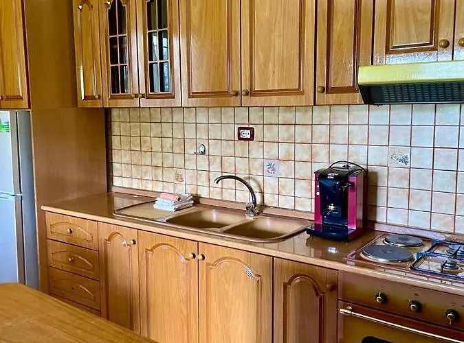 Cortina House Berat * Stalin